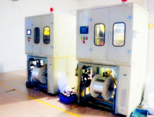 尊龙凯时数据线-线材编织机